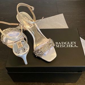 Badgley Mischka Rider White Satin